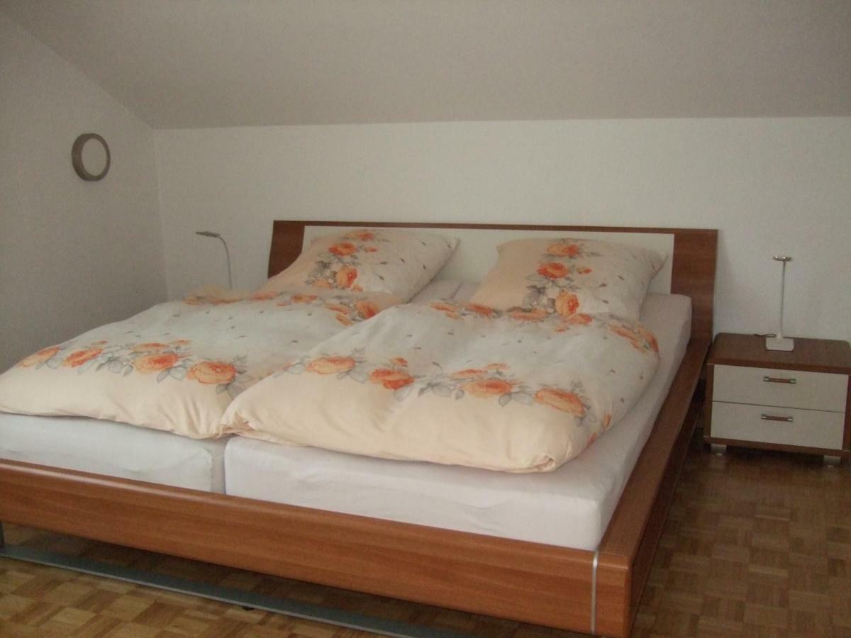 Ferienwohnung Rheinblick Bad Bellingen Room photo
